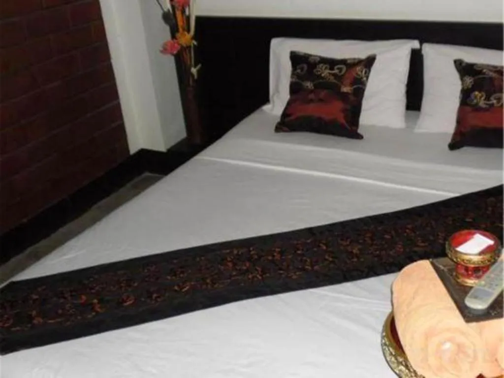 Bed in Baan Pim