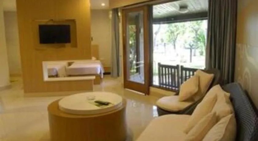 Bed in Putri Duyung Ancol