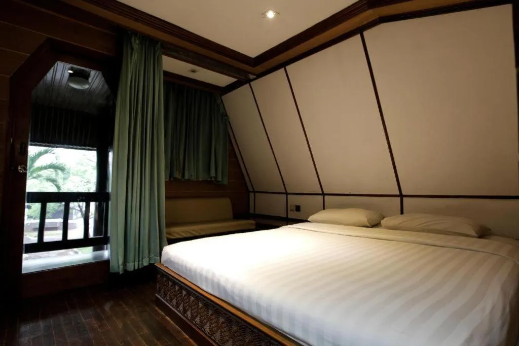 Bed in Putri Duyung Ancol
