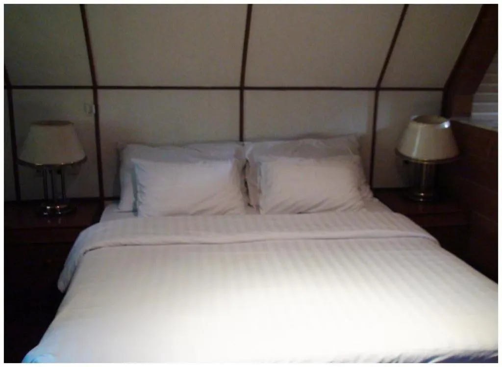 Bed in Putri Duyung Ancol