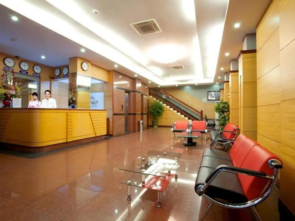 Nhat Thanh Hotel