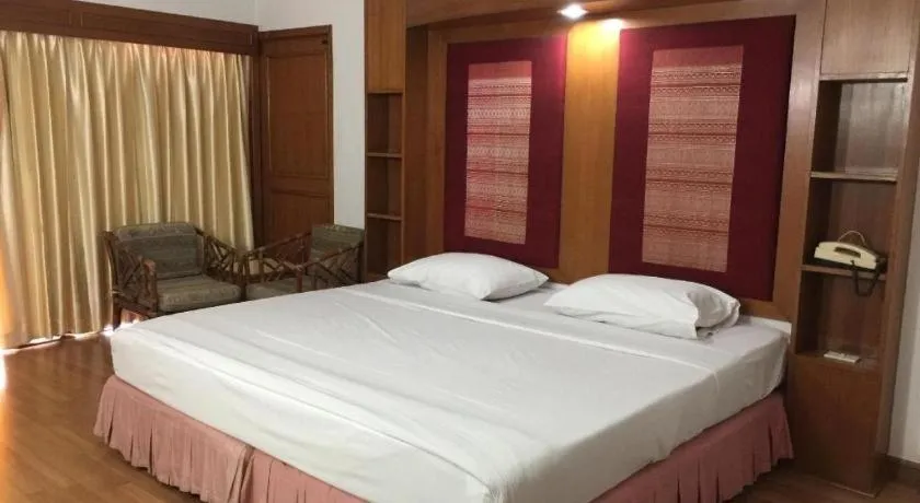 Bed in Pailyn Phitsanulok Hotel