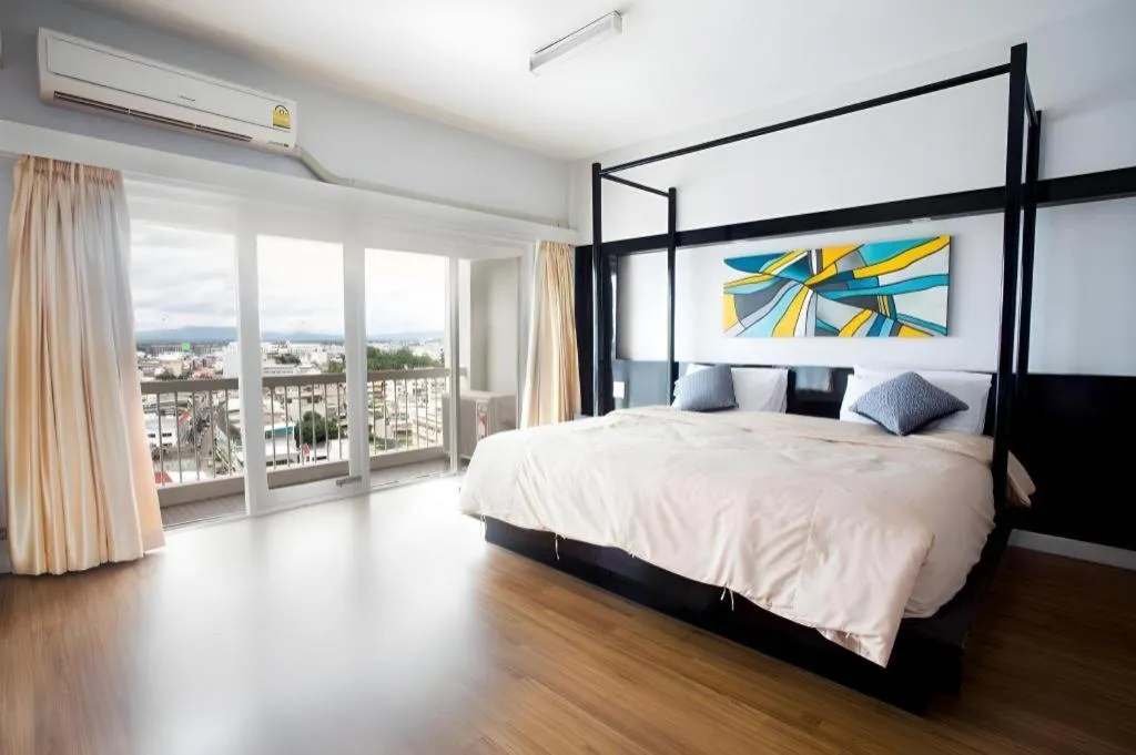 Bed in Pailyn Phitsanulok Hotel