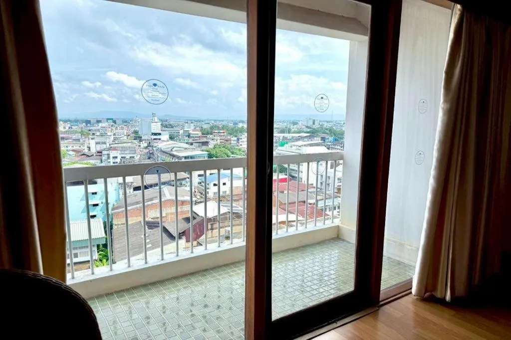 Pailyn Phitsanulok Hotel