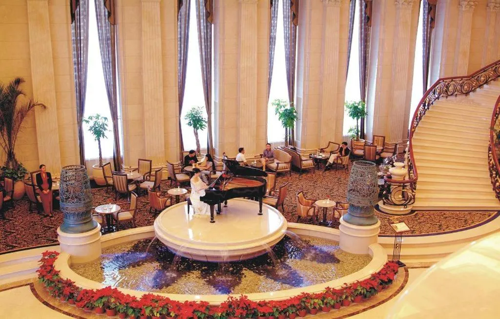 Sanya Baohong Hotel