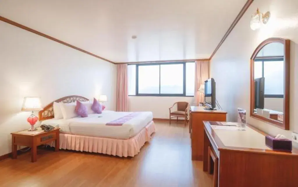 Bed in K.P. Grand Hotel Chanthaburi Bed in K.P. Grand Hotel Chanthaburi