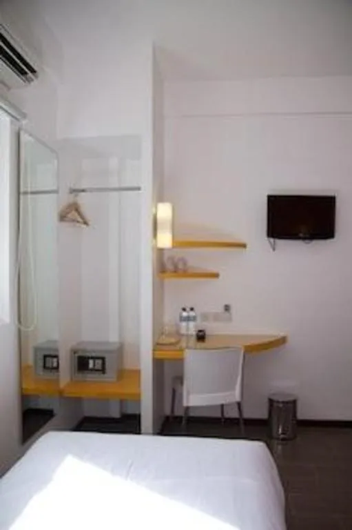 Bed in Amaris Hotel Ambon