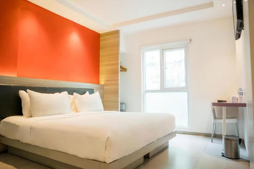 Bed in Amaris Hotel Ambon