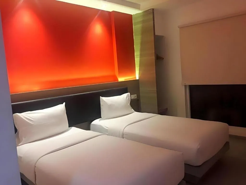 Bed in Amaris Hotel Ambon