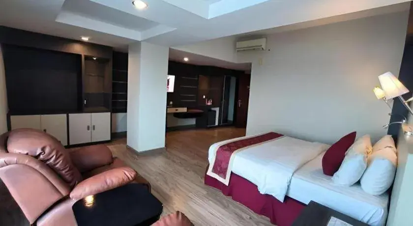 Bed in Hermes Palace Hotel Medan Bed in Hermes Palace Hotel Medan