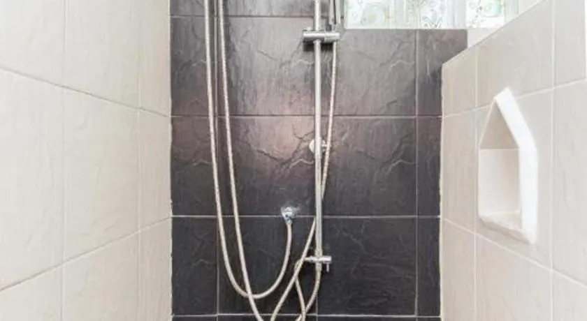 OYO 884 Baan Sang Chan Cha-am