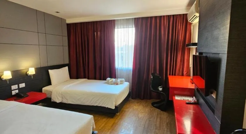 Bed in The Park Residence