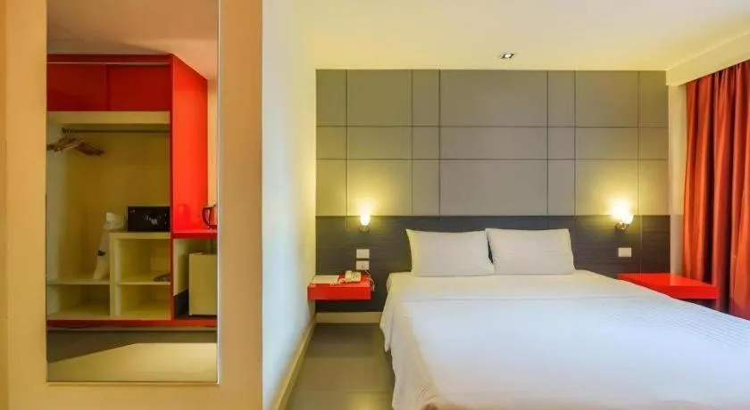 Bed in The Park Residence