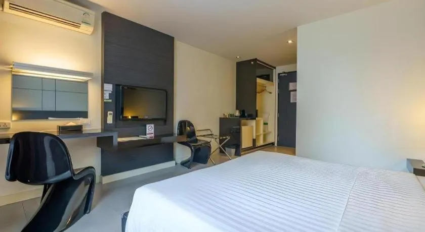 Bed in The Park Residence