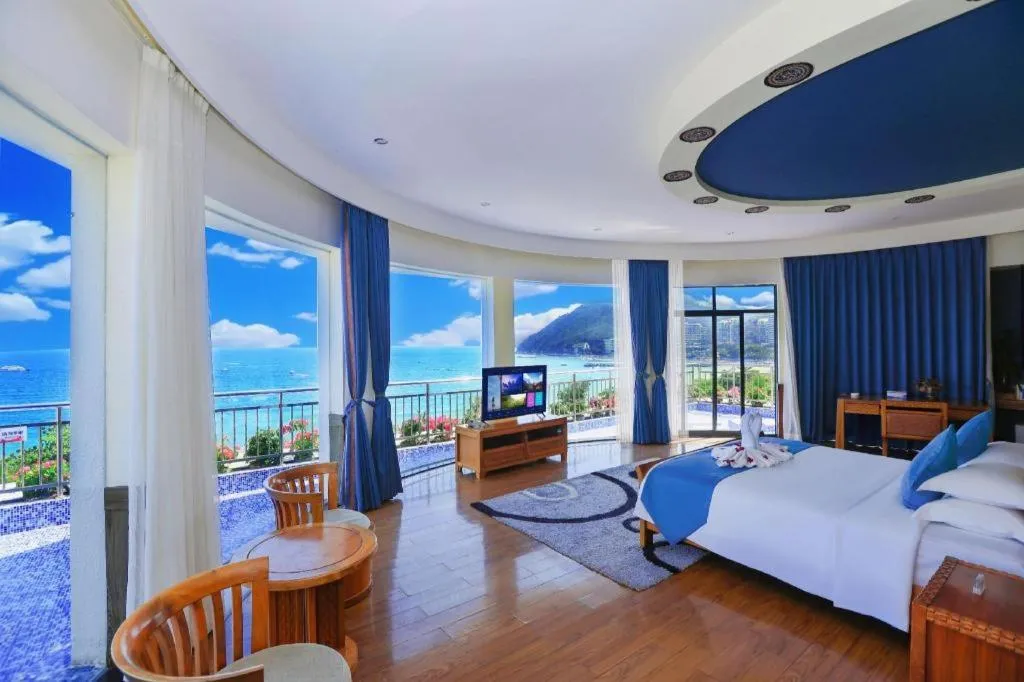Bed in Sanya Luyi Sea View Hotel