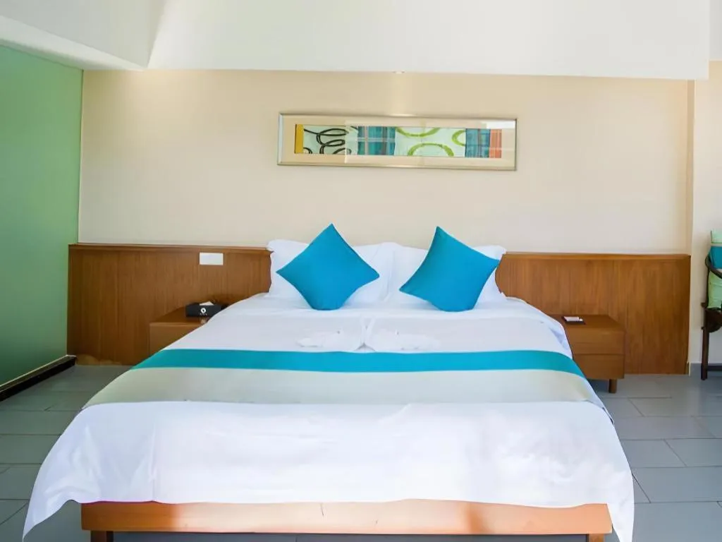 Bed in Sanya Luyi Sea View Hotel