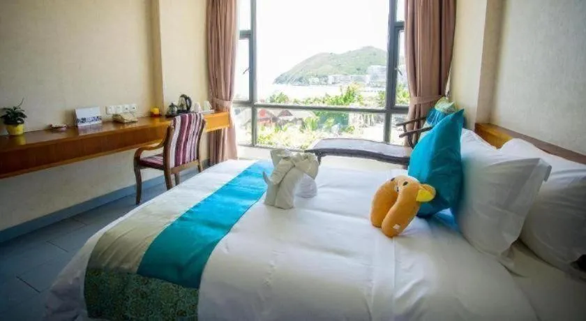 Bed in Sanya Luyi Sea View Hotel