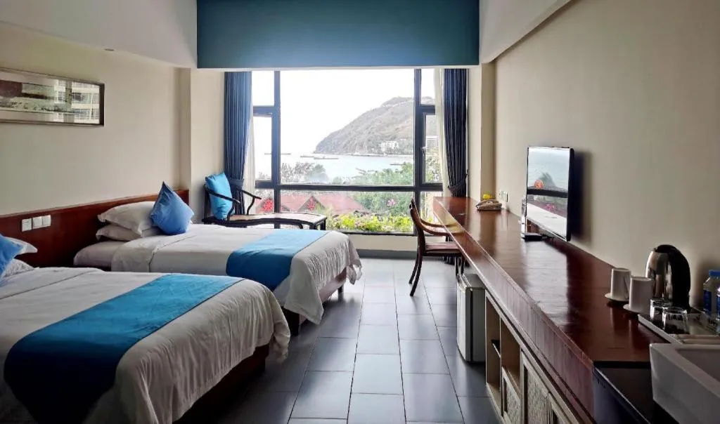 Bed in Sanya Luyi Sea View Hotel