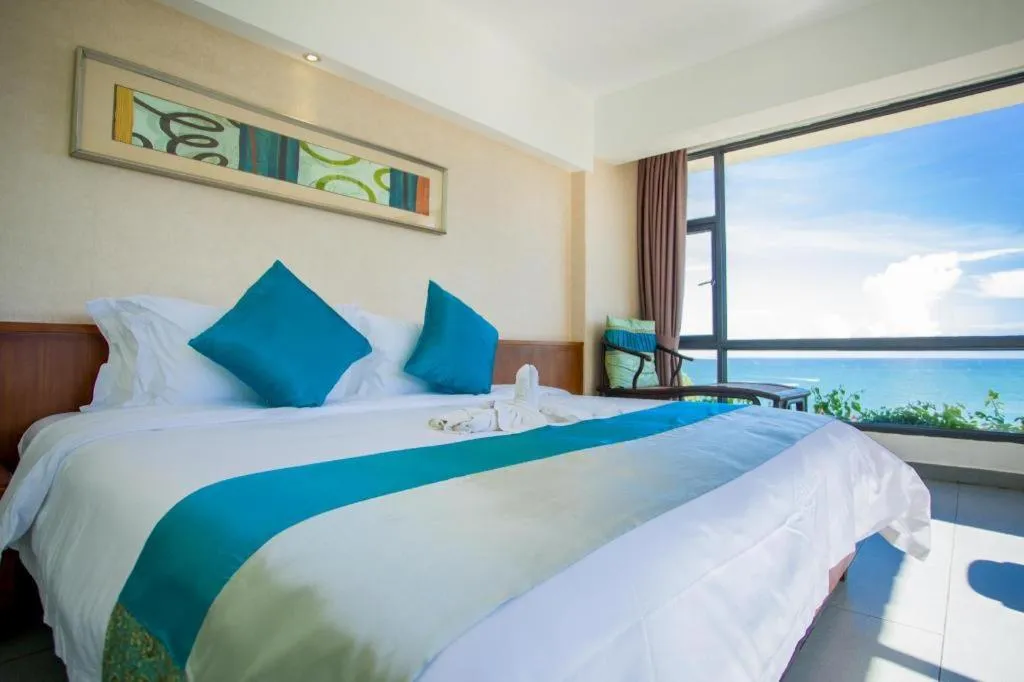 Bed in Sanya Luyi Sea View Hotel