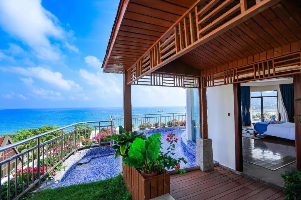 Sanya Luyi Sea View Hotel