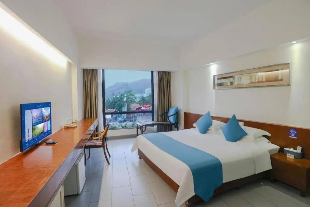 Bed in Sanya Luyi Sea View Hotel