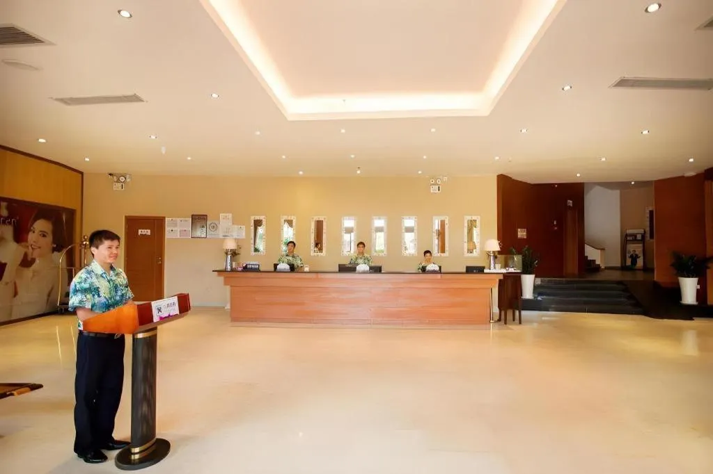 Sanya Luyi Sea View Hotel