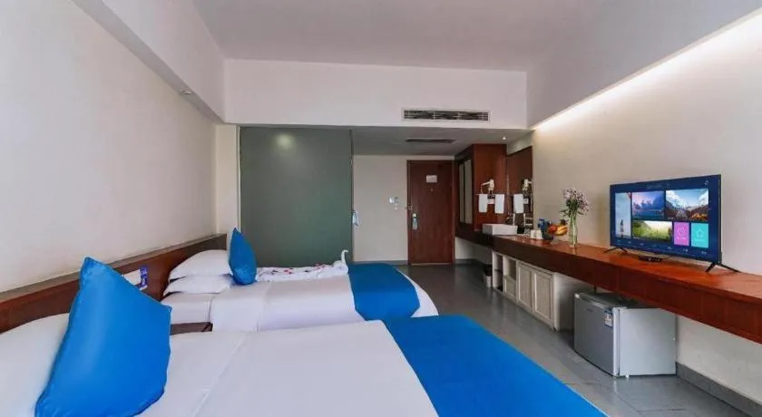 Bed in Sanya Luyi Sea View Hotel