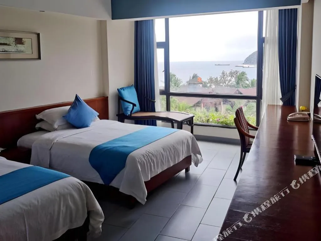 Bed in Sanya Luyi Sea View Hotel