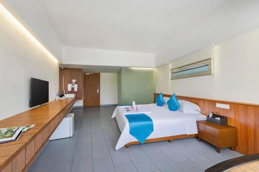 Bed in Sanya Luyi Sea View Hotel
