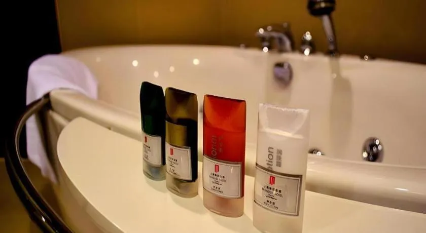 Paradise Jinjiang Hotel