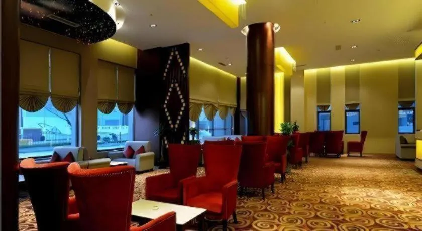 Paradise Jinjiang Hotel