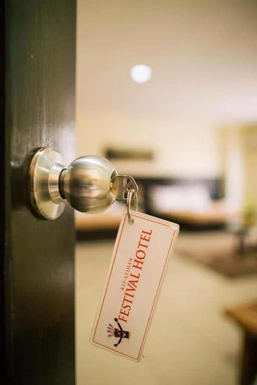 Bed in Ati-Atihan Festival Hotel