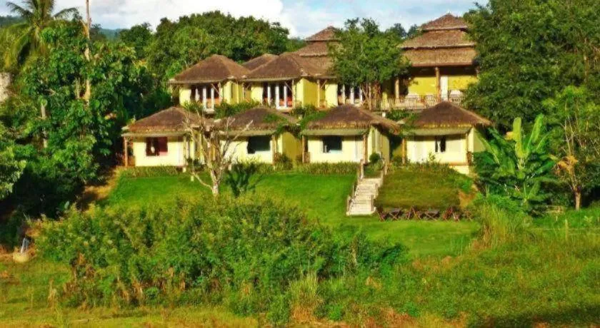 Him Naam Pai Resort