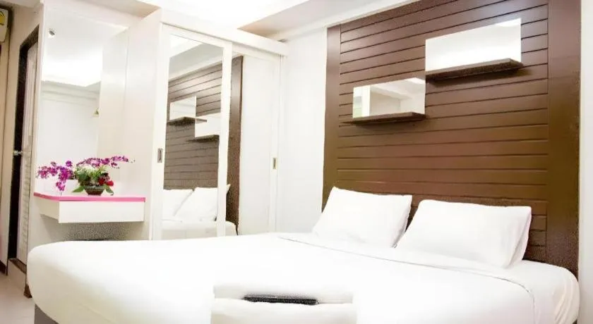 Bed in Huay Kaew Palace 1 Hotel