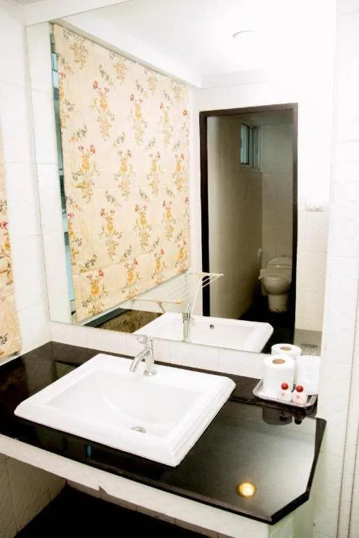 Huay Kaew Palace 1 Hotel