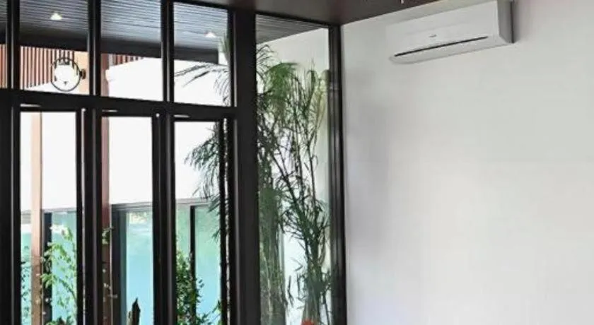 Huay Kaew Palace 1 Hotel