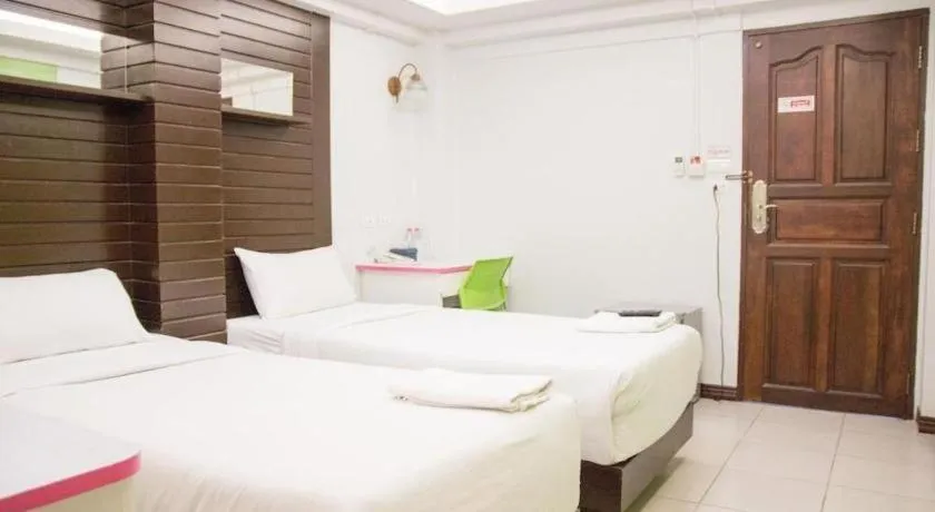 Bed in Huay Kaew Palace 1 Hotel