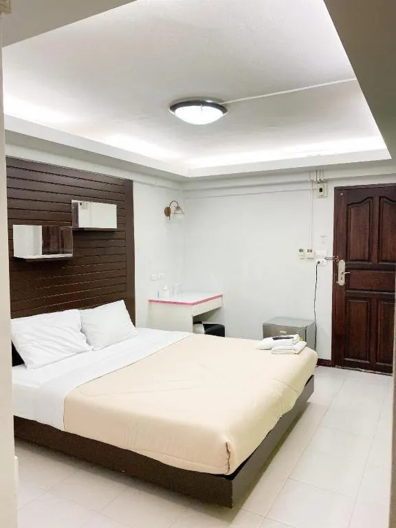 Bed in Huay Kaew Palace 1 Hotel