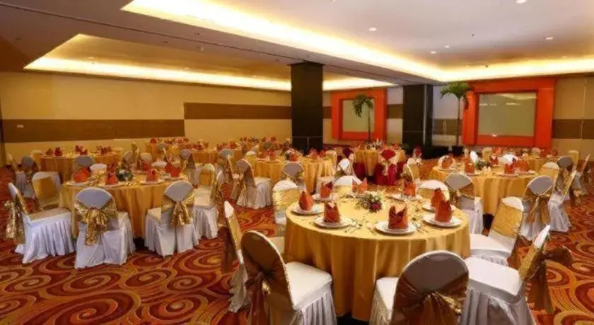 Grand Surya Hotel Kediri Grand Surya Hotel Kediri