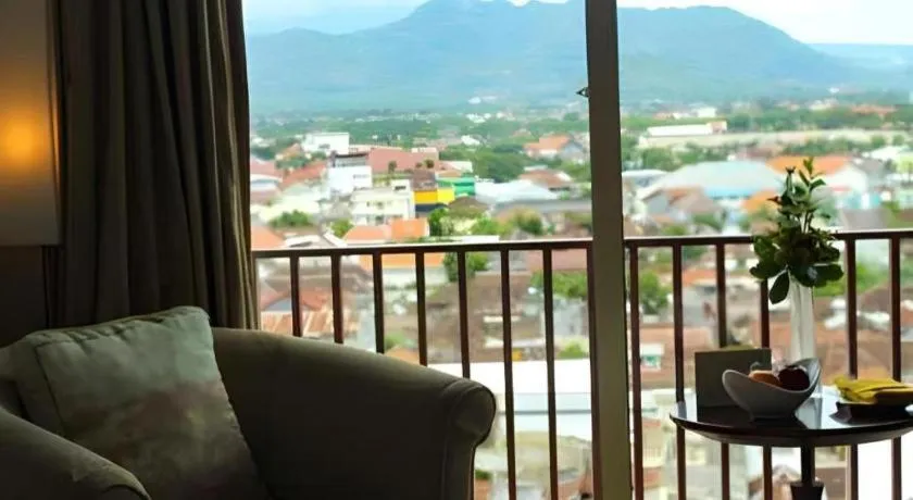 Grand Surya Hotel Kediri