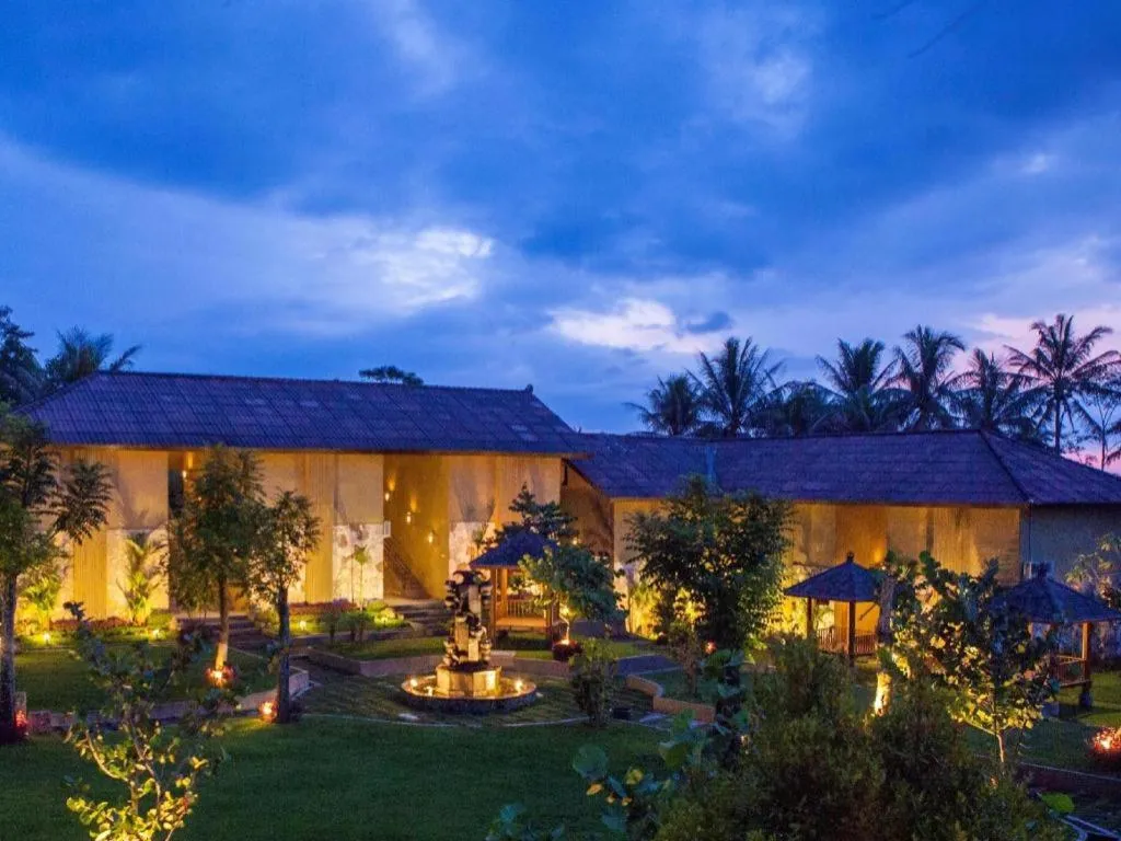 Sambi Resort, Spa & Resto