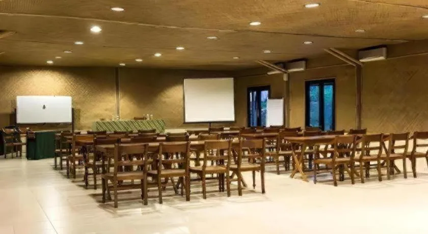 Sambi Resort, Spa & Resto