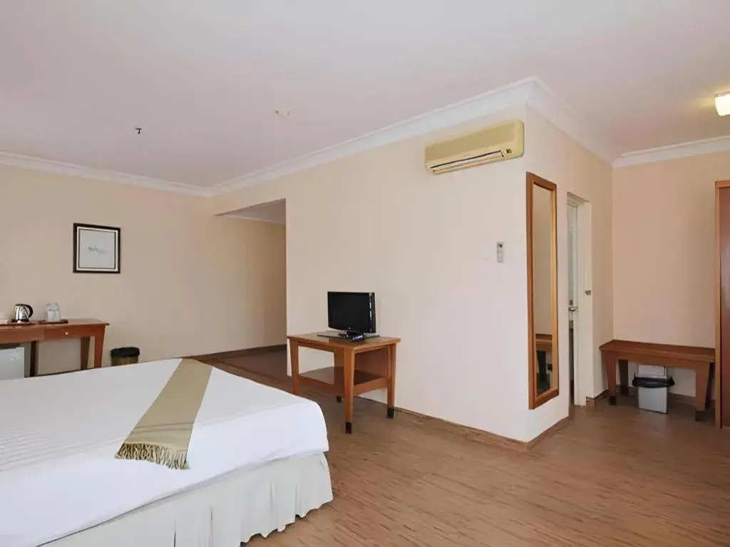 Bed in Nalendra Hotel Bed in Nalendra Hotel