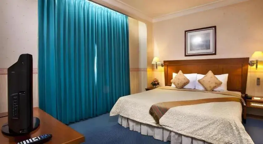 Bed in Nalendra Hotel Bed in Nalendra Hotel