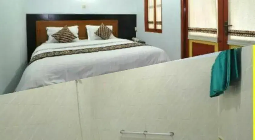 Bed in Hotel Batik Yogyakarta Bed in Hotel Batik Yogyakarta