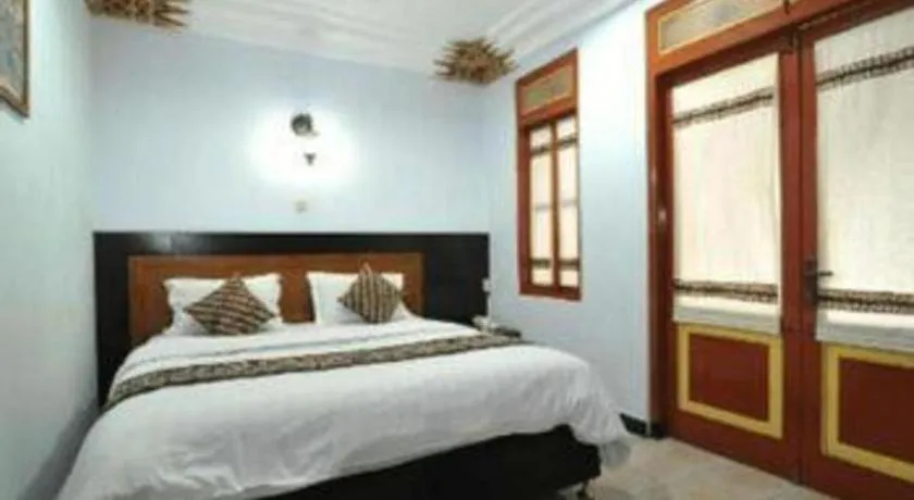 Bed in Hotel Batik Yogyakarta
