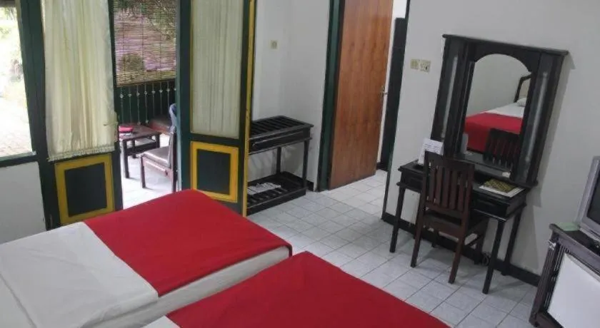 Bed in Hotel Batik Yogyakarta