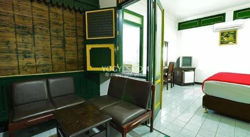 Bed in Hotel Batik Yogyakarta