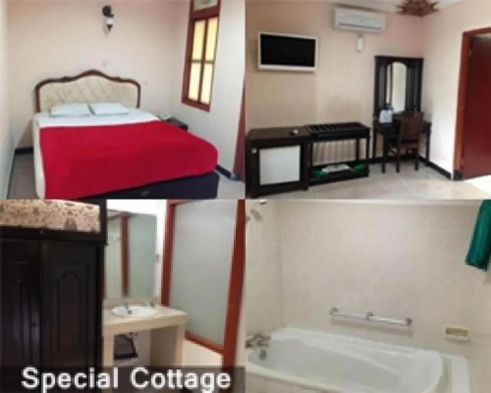 Bed in Hotel Batik Yogyakarta