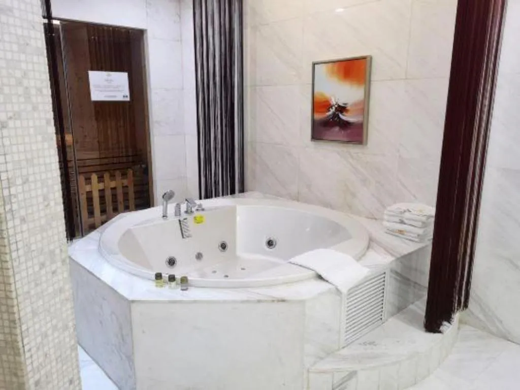 West International Trade Grand Hotel